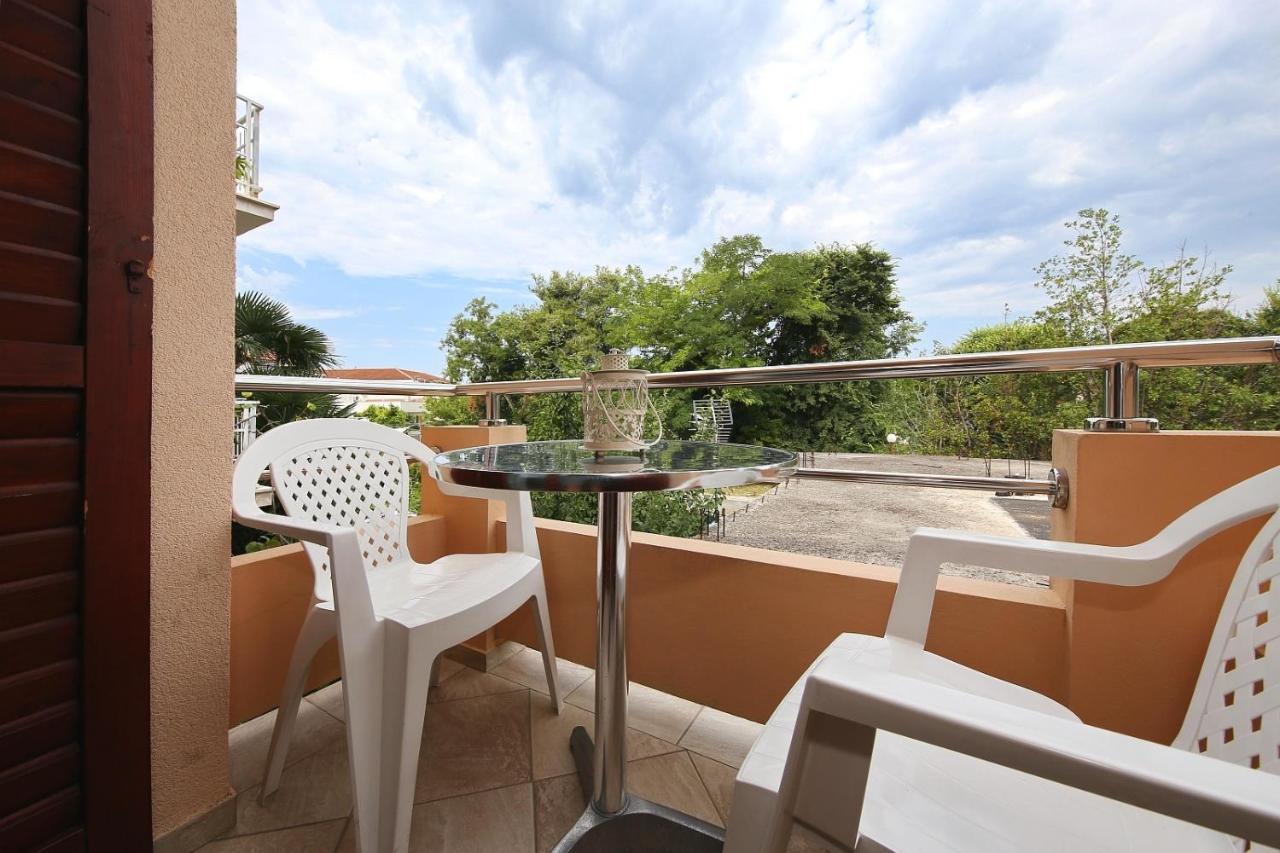 Apartments By The Sea Sukosan, Zadar - 6229 Exterior photo